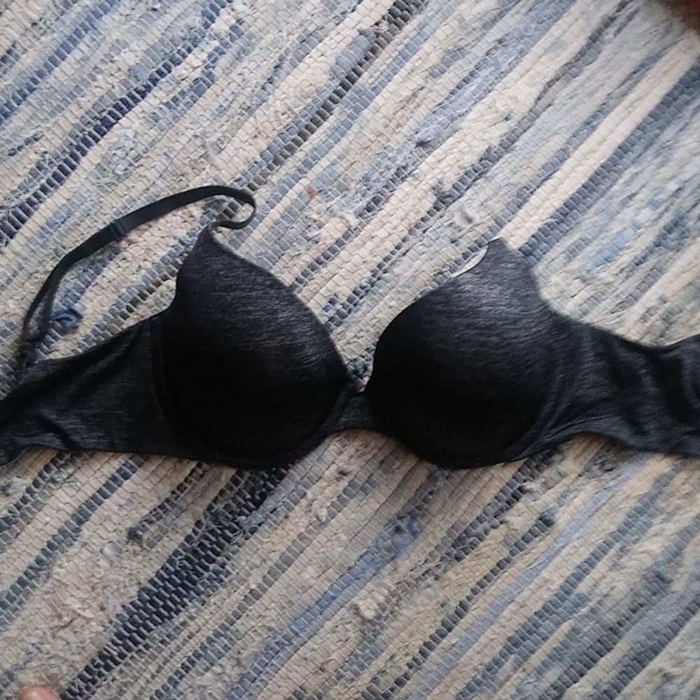 Victoria's Secret uplift semi demi t-shirt bra